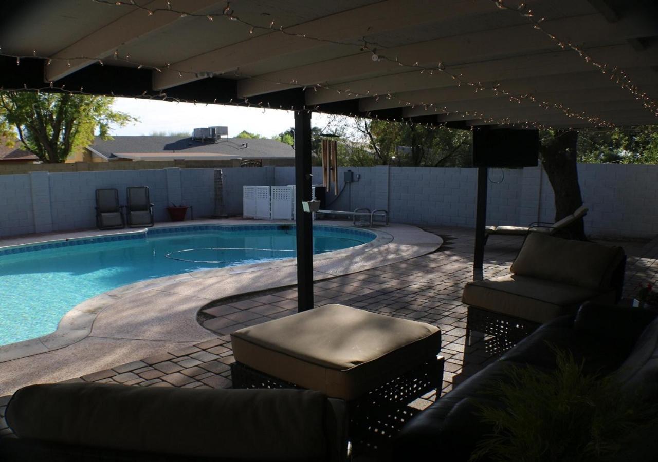 Tempe Escape With Heated Pool, Billiards & Firepit Fun Villa Eksteriør billede